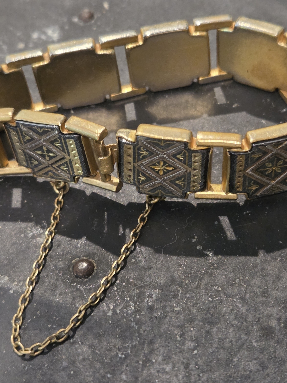 Gold-Tone Vintage Linked Bracelet with Decorative Inlay